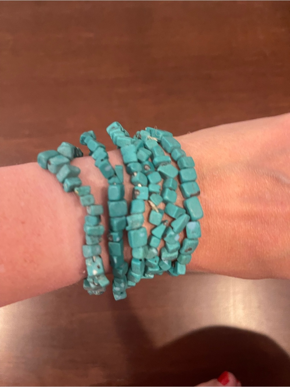 6 Green beaded elastic bracelets